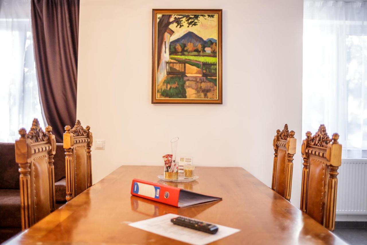Apartament Family Rivulus 10 Baia Mare Extérieur photo